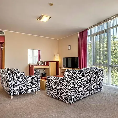 Hotel Noris 3*